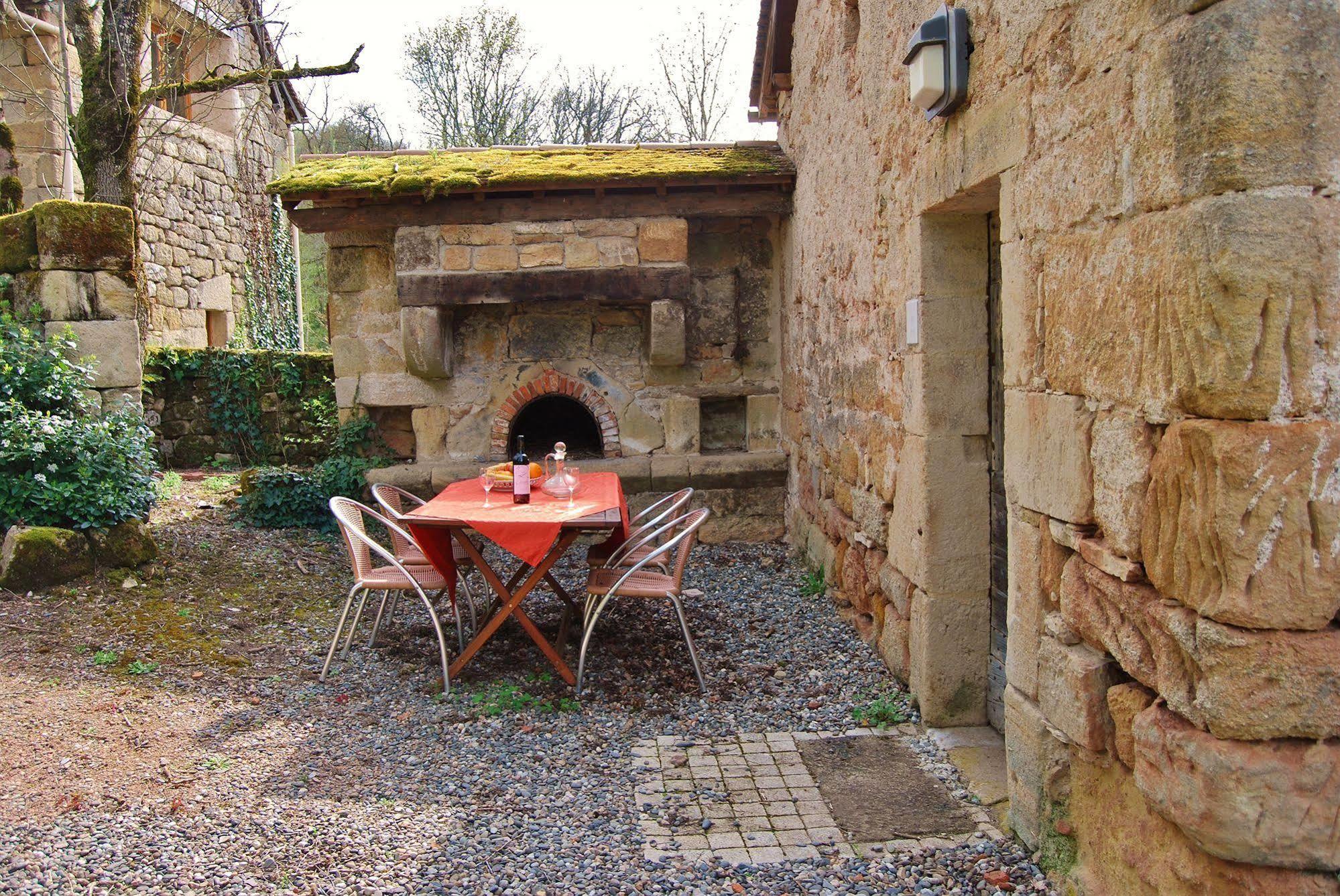 Hôtel Restaurant Le Mûrier de Viels - Figeac Grand Causse-et-Diege Exterior foto